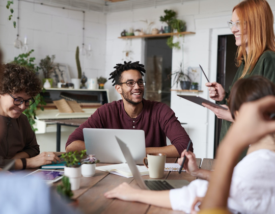 Amon & Partners Group - APG